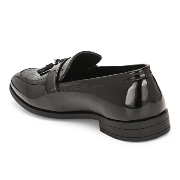 Black Glossy Tassel Loafers for Men - Image 3