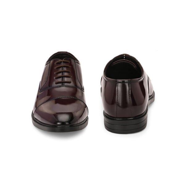 Men’s Classic Gloss Lace-Up Derby Shoes – Black & Brown - Image 2