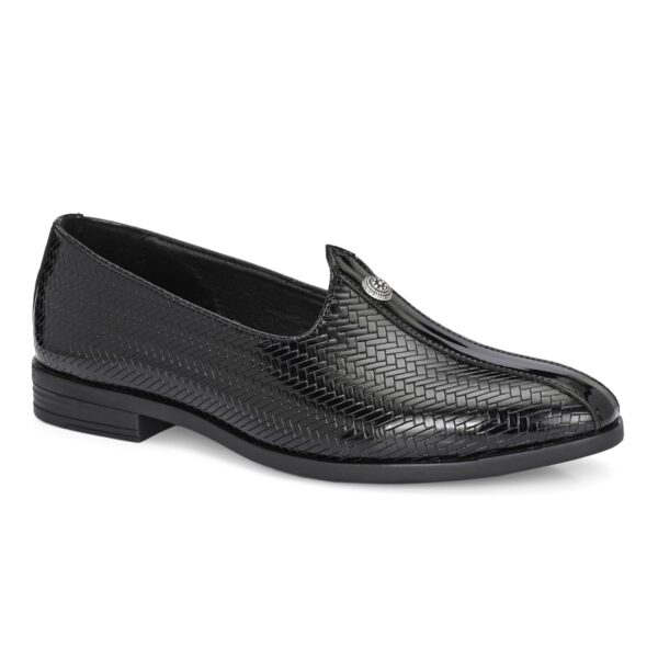 Men’s Textured Glossy Nagra Jutti with Metal Accent – Black - Image 3